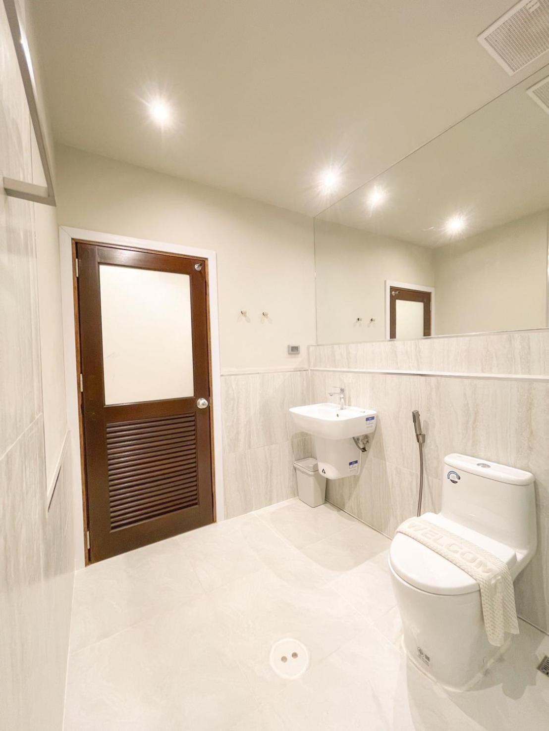 Aoboun House Bangsaen บ้านโอบอุ่น บางแสน Εξωτερικό φωτογραφία